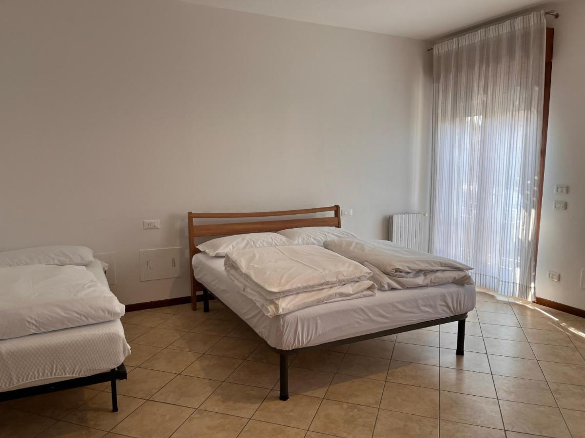 Sebino 11 Daire Peschiera del Garda Dış mekan fotoğraf
