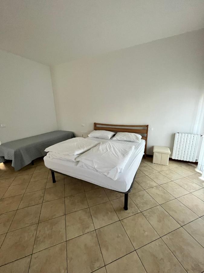 Sebino 11 Daire Peschiera del Garda Dış mekan fotoğraf